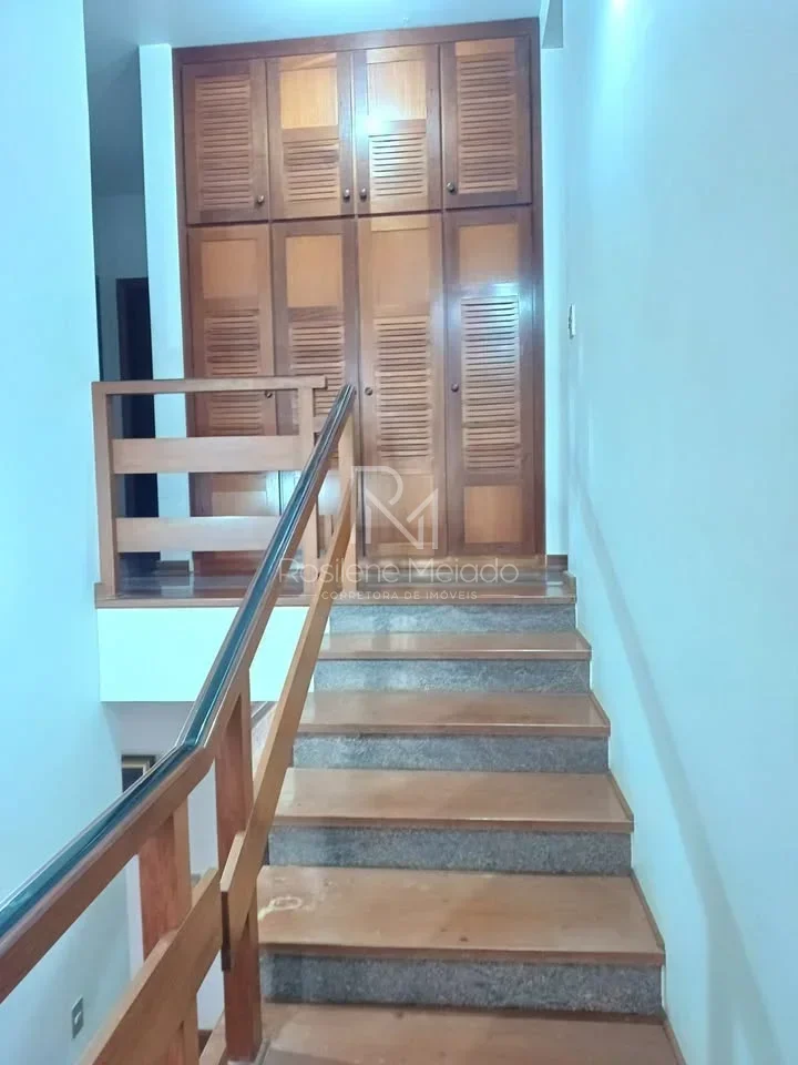 Casa a Venda no Condomínio João Paulo II, Quatro suítes — foto 7