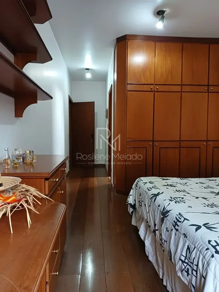 Casa a Venda no Condomínio João Paulo II, Quatro suítes — foto 12