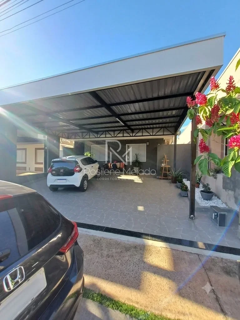 Casa à Venda em Condomínio- Bosque dos Tamburis Apta para financiamento