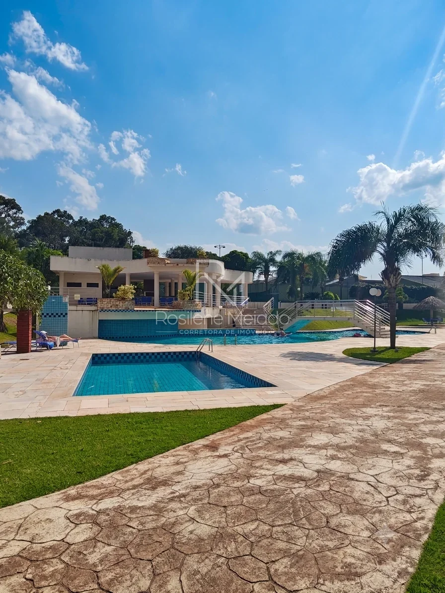 Apartamento à venda com 3 quartos em Presidente Prudente/SP