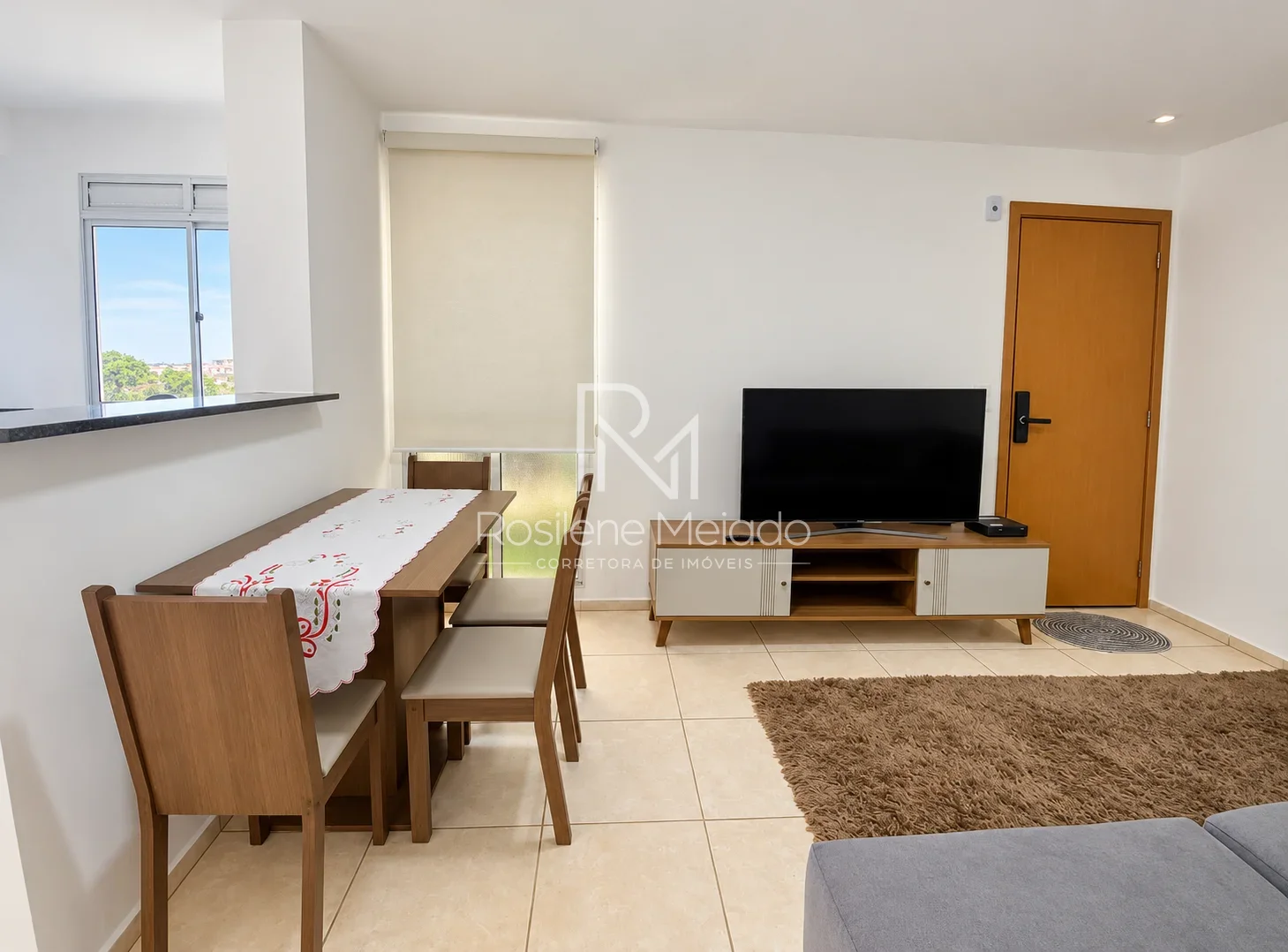 Excelente Apartamento térreo mobiliado à venda no condomínio Príncipe da Pérsia
